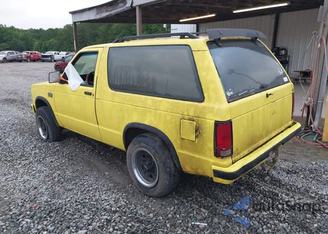 1989 Chevrolet Blazer S10 из США, поврежденный, VIN 1GNCT18Z7K8226240